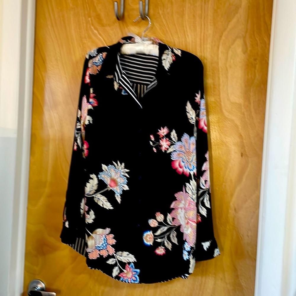 Chico’s reversible blouse!  NWOT.